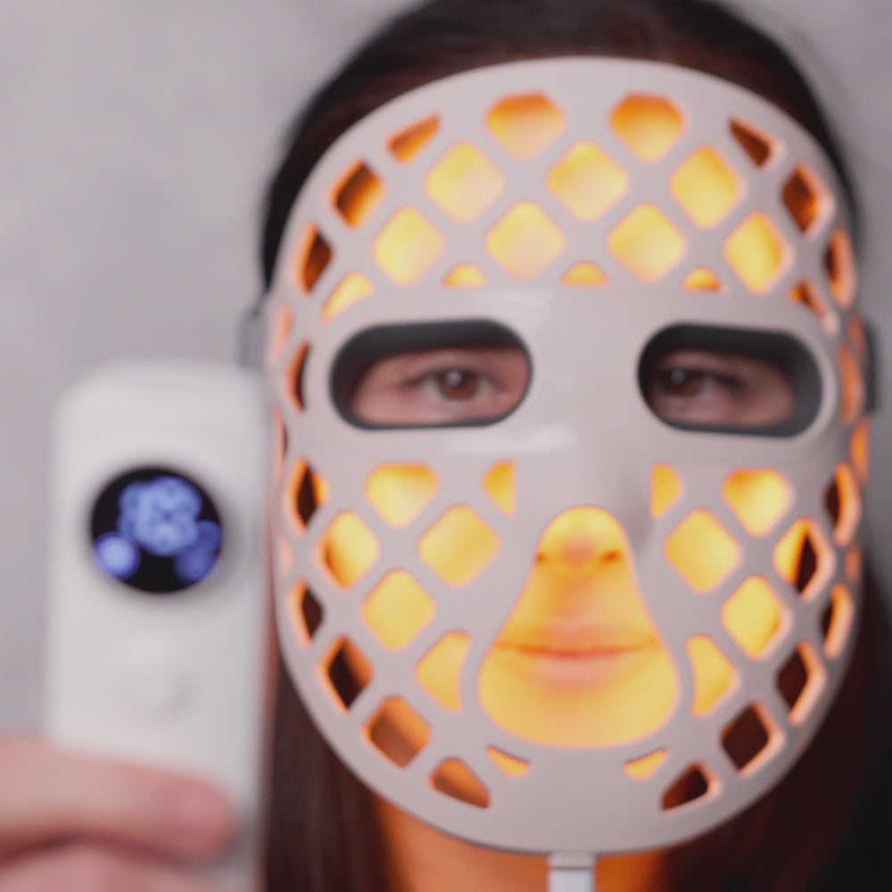 
                      
                        Load and play video in Gallery viewer, acne treatment - light therapy mask
                      
                    